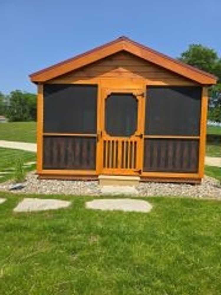 Exterior Close